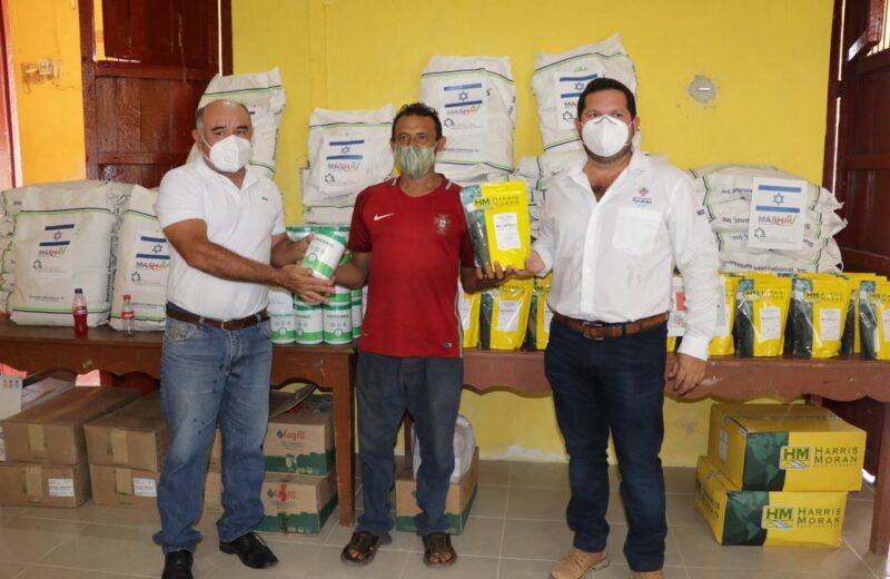 Israel dona ayuda humanitaria a productores yucatecos