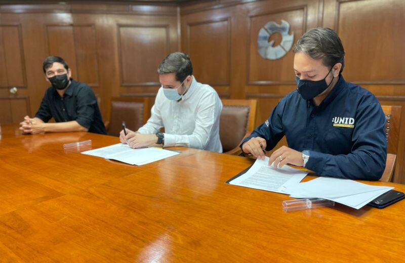 Canacintra y UNID firman convenio para servicio social y capacitación