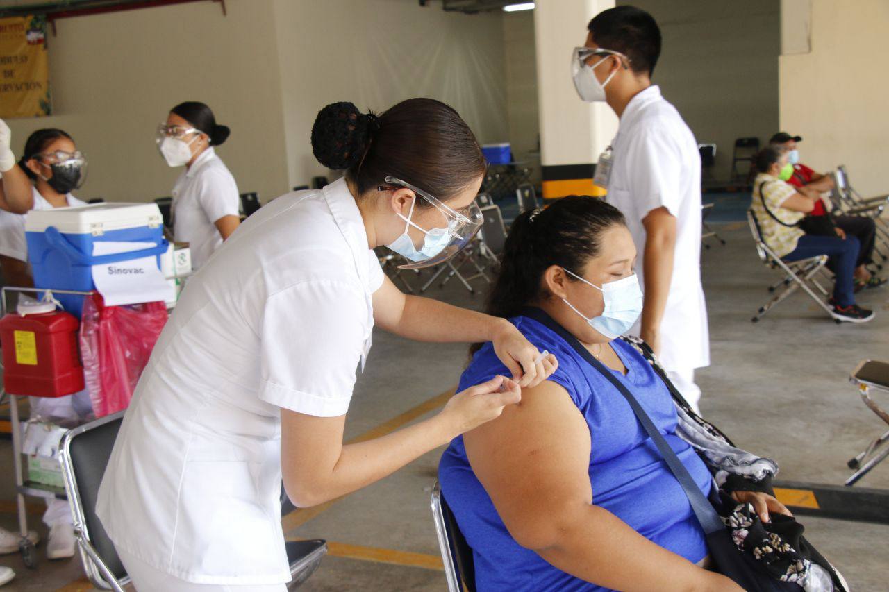 Inicia nueva etapa de vacunación en 42 municipios yucatecos