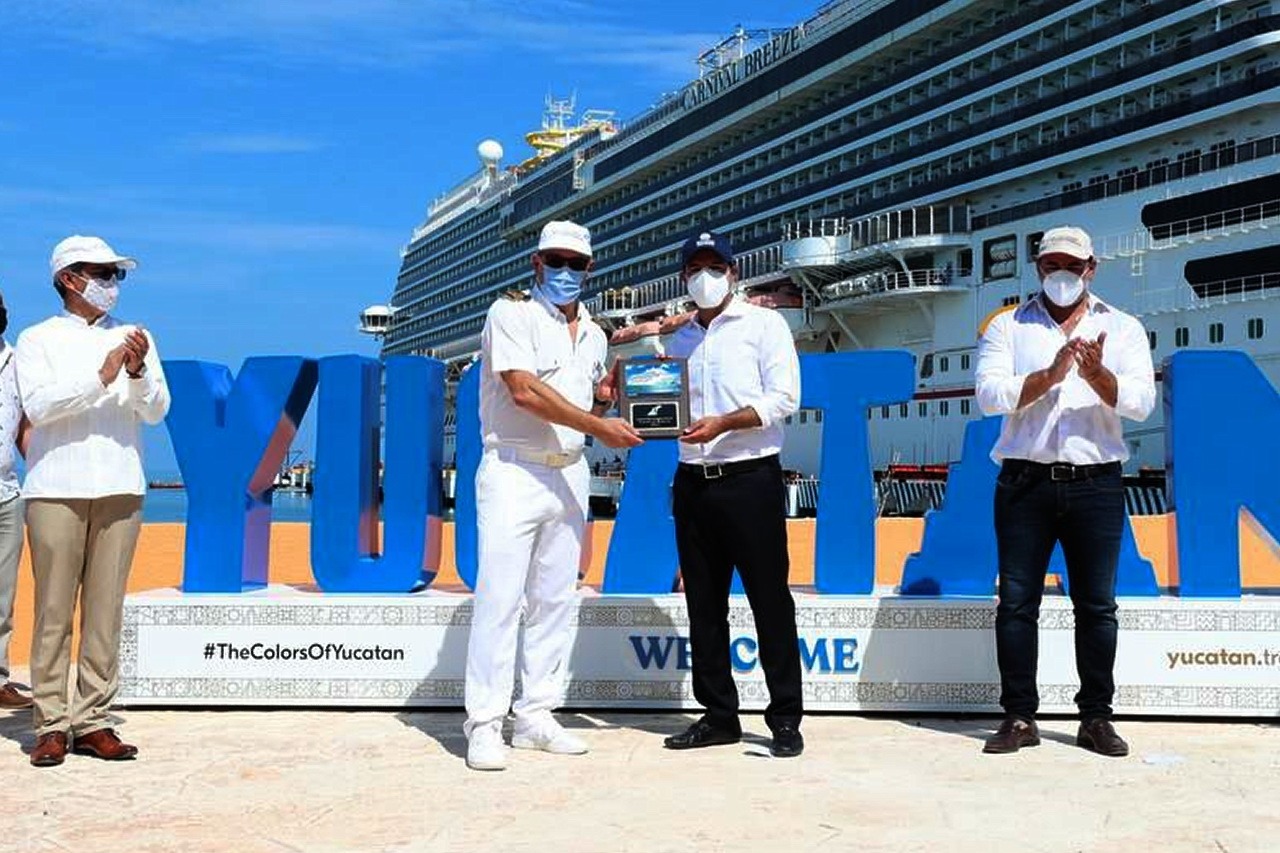 El Carnival Breeze reinaugura nueva etapa de cruceros en Progreso