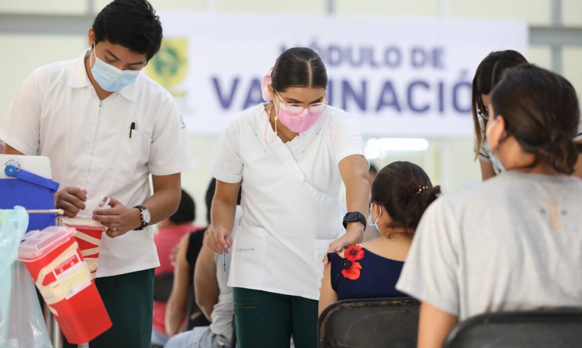 Avanza sin contratiempos campaña de vacunación contra Covid 19 en Yucatán