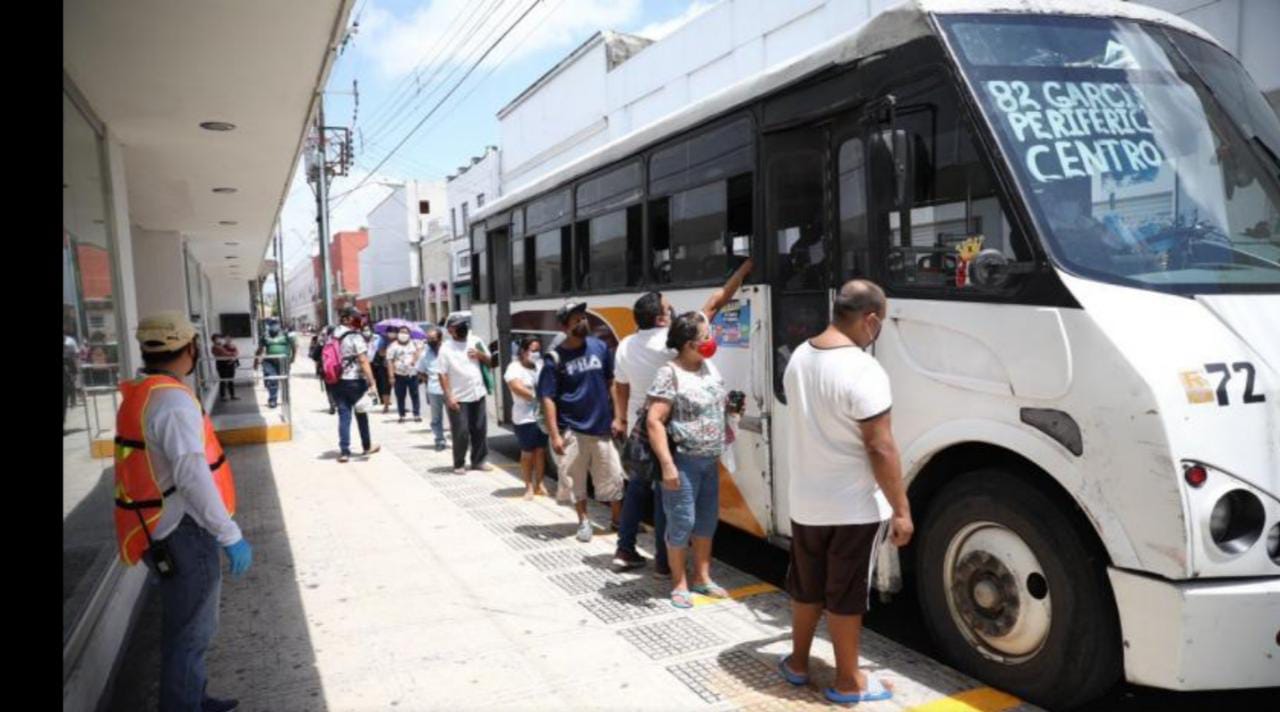 Suspenden servicio de transporte urbano por huracán Grace