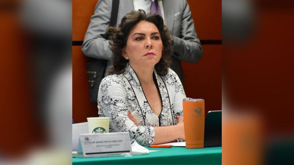 Ivonne Ortega alista denuncia contra Rolando Zapata por hospital de Ticul