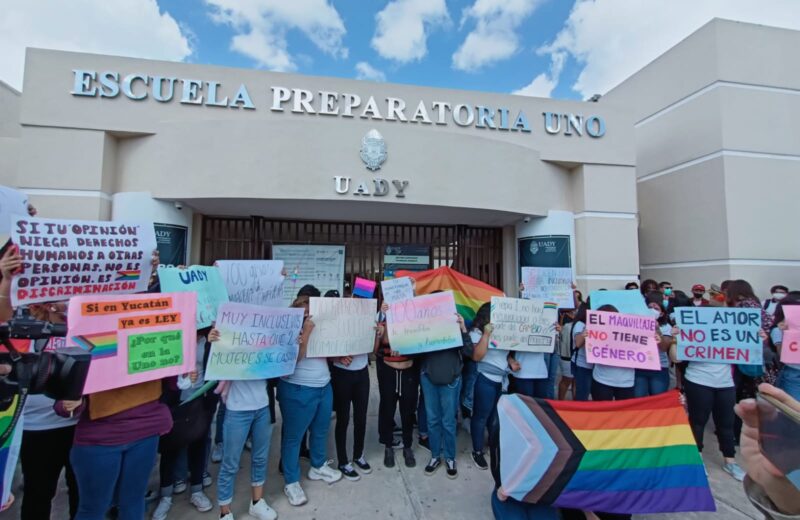 Estudiantes de la Prepa 1 de la UADY denuncian odio a la diversidad sexual en sus instalaciones