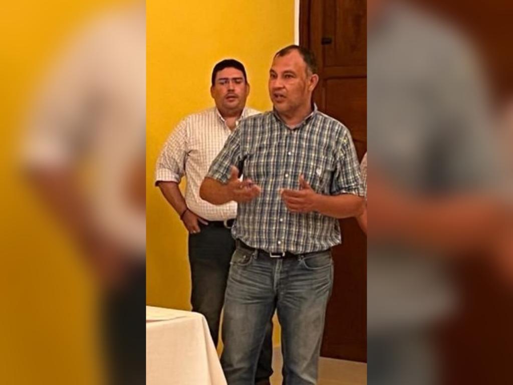 Mario Peraza da a conocer «enlaces legislativos», los encabeza Santiago Altamirano. Solo el «Doctor Diablito» no es del PRI