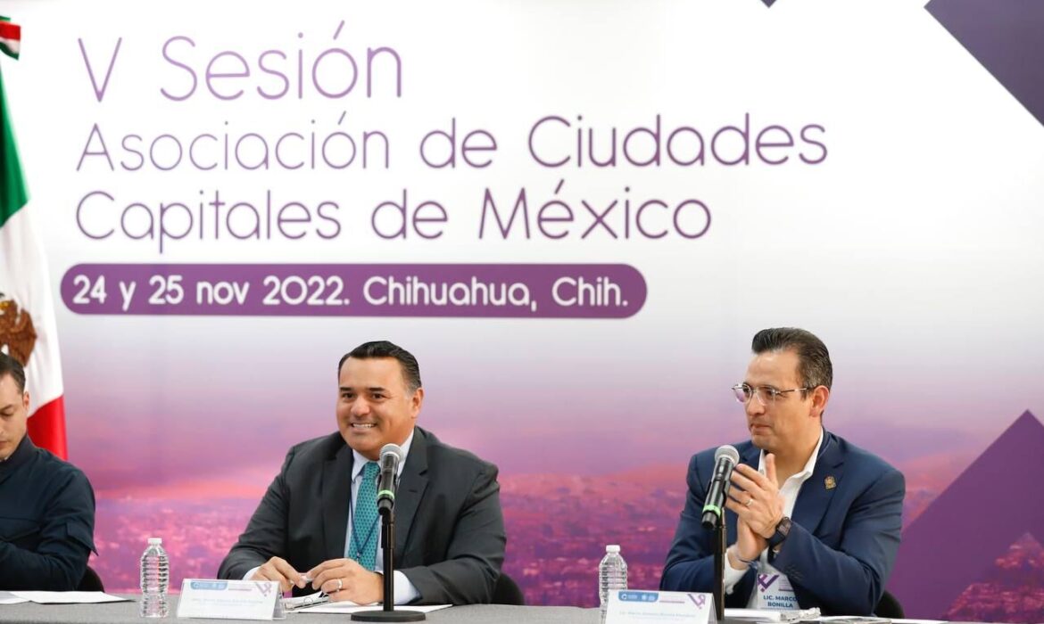 Alcaldes de México en reunión para robustecer políticas de transparencia, rendir cuentas y combatir la corrupción