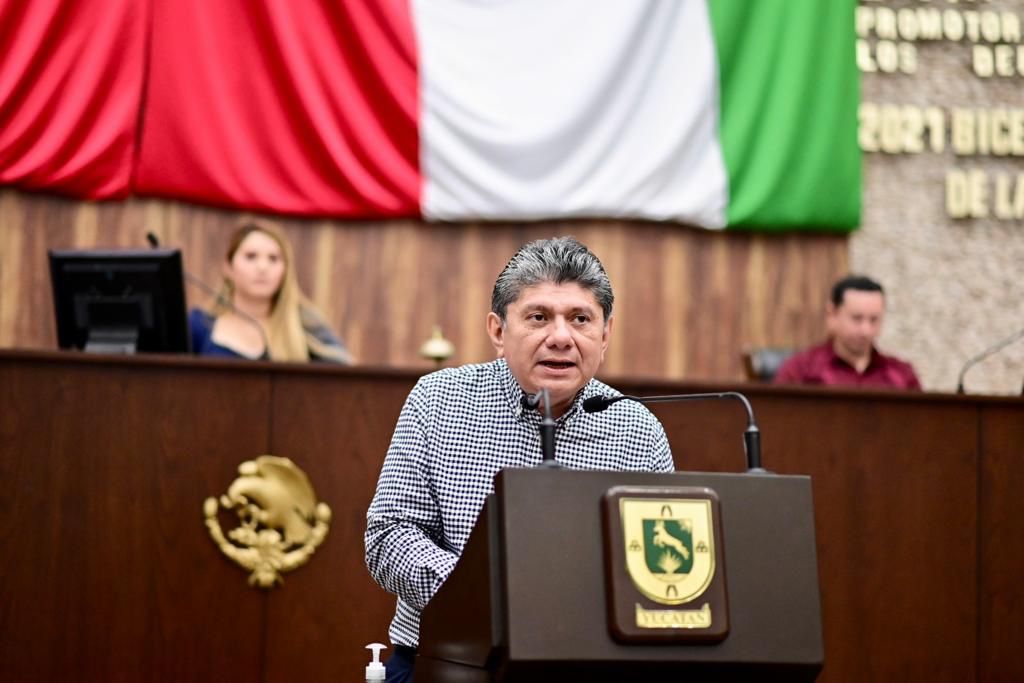 Paquete Fiscal de Yucatán para 2023 es poco equilibrado: Gaspar Quintal