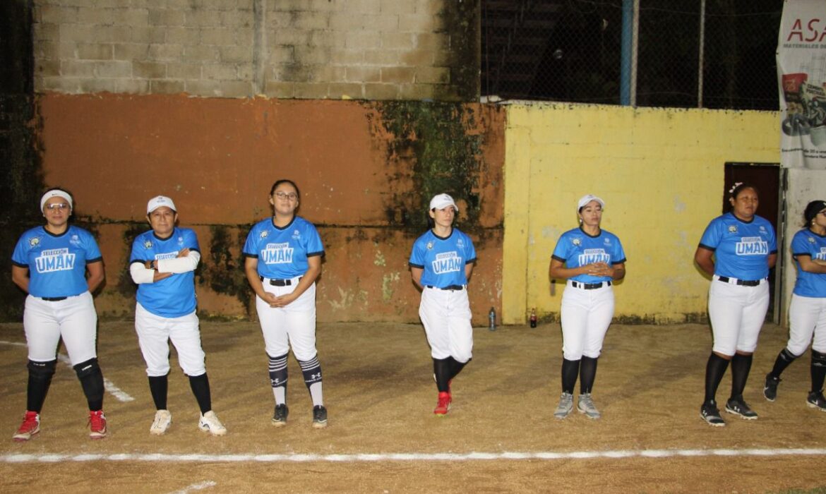 Inicia «La Liga del Cambio», softbol femenil en Umán