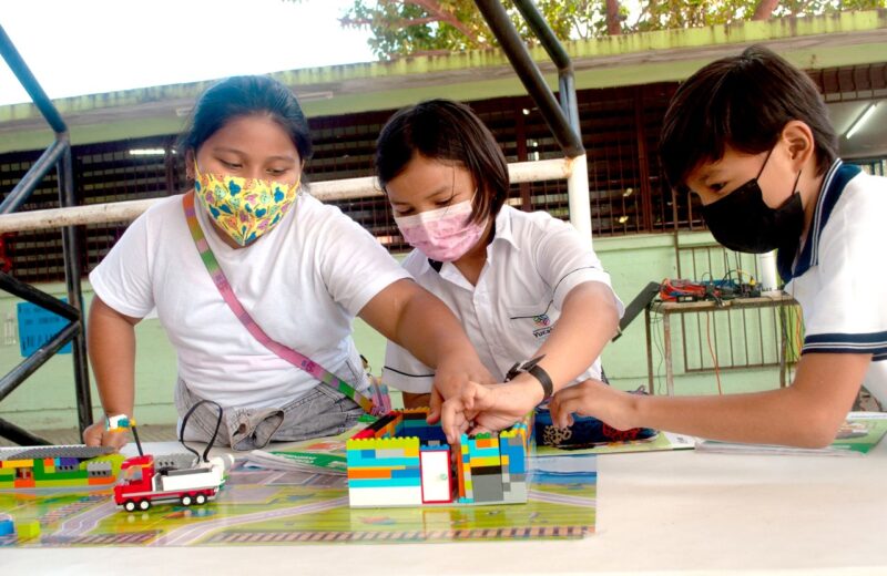 Escuelas de educación básica de Yucatán en el First Lego League