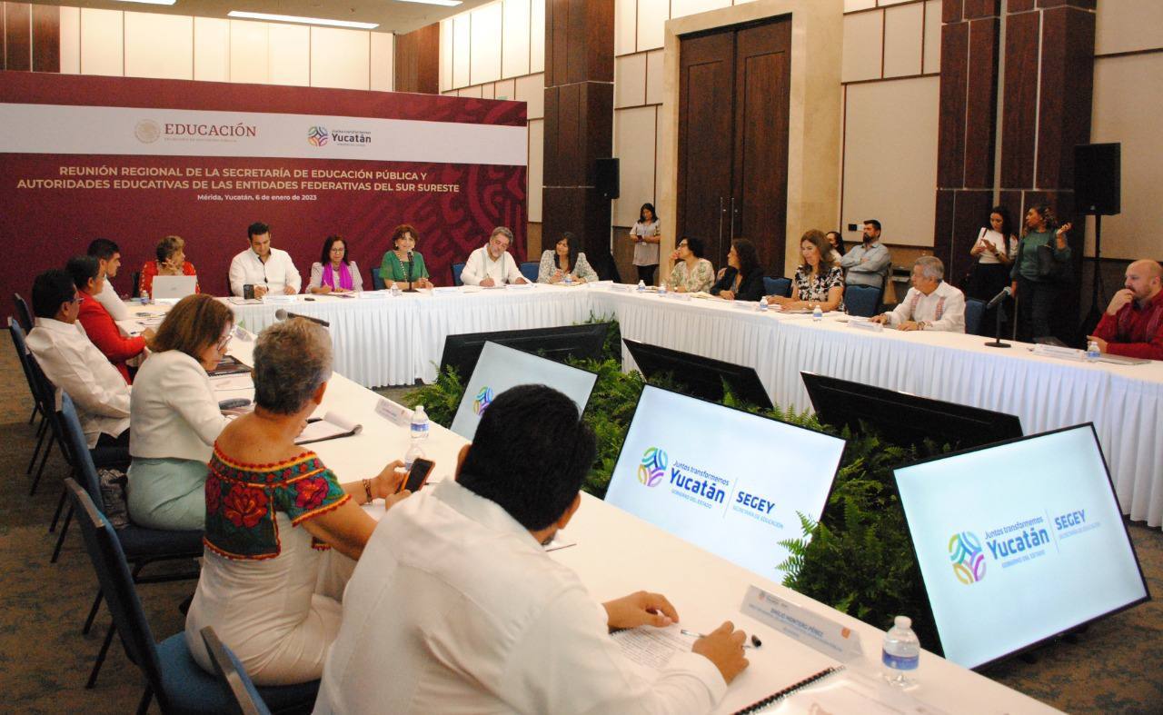 Titular de la SEP elogia la política educativa de Yucatán