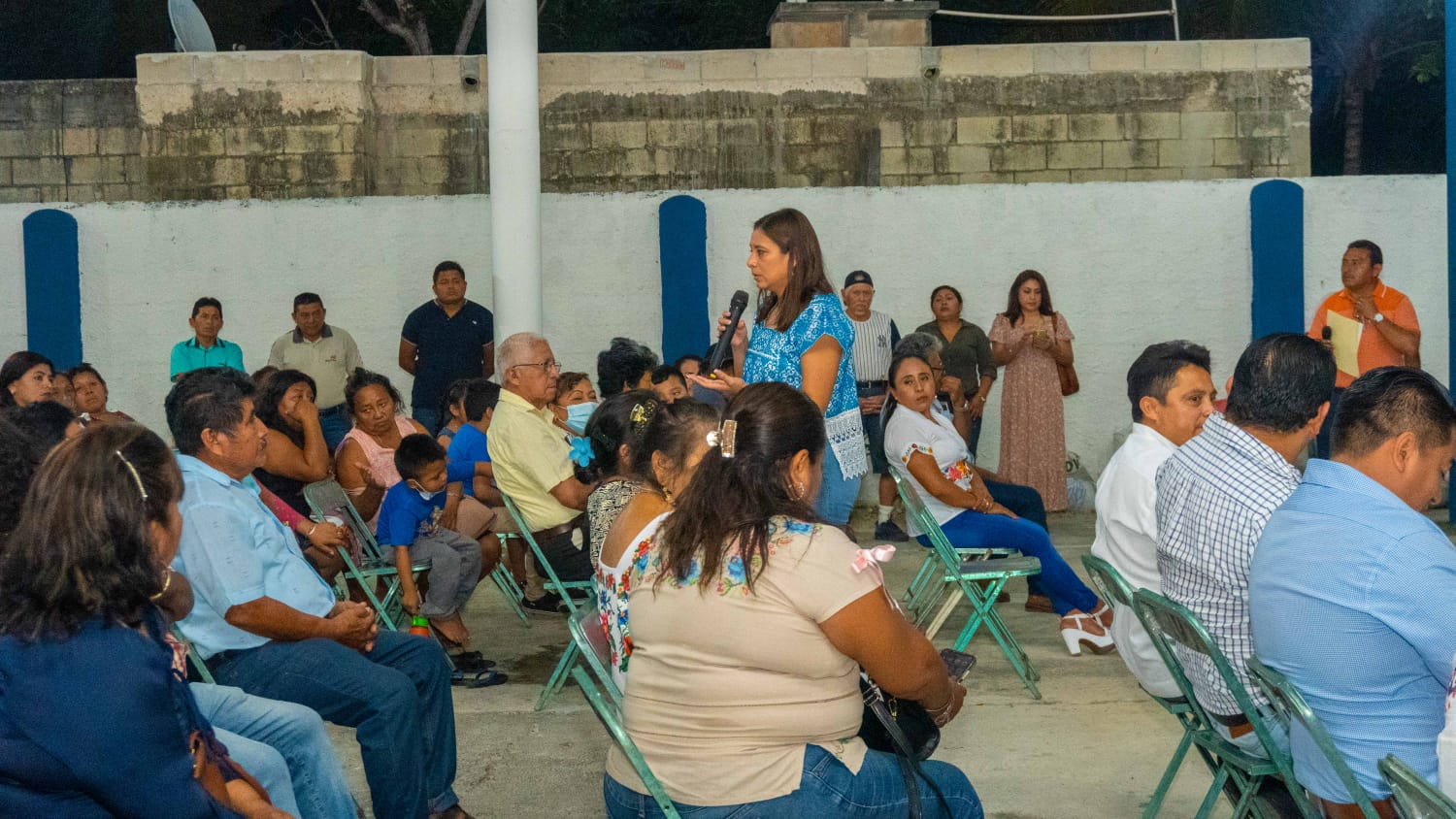 Foro «Desarrollo y Libertad del Pueblo» con Dafne López en municipios