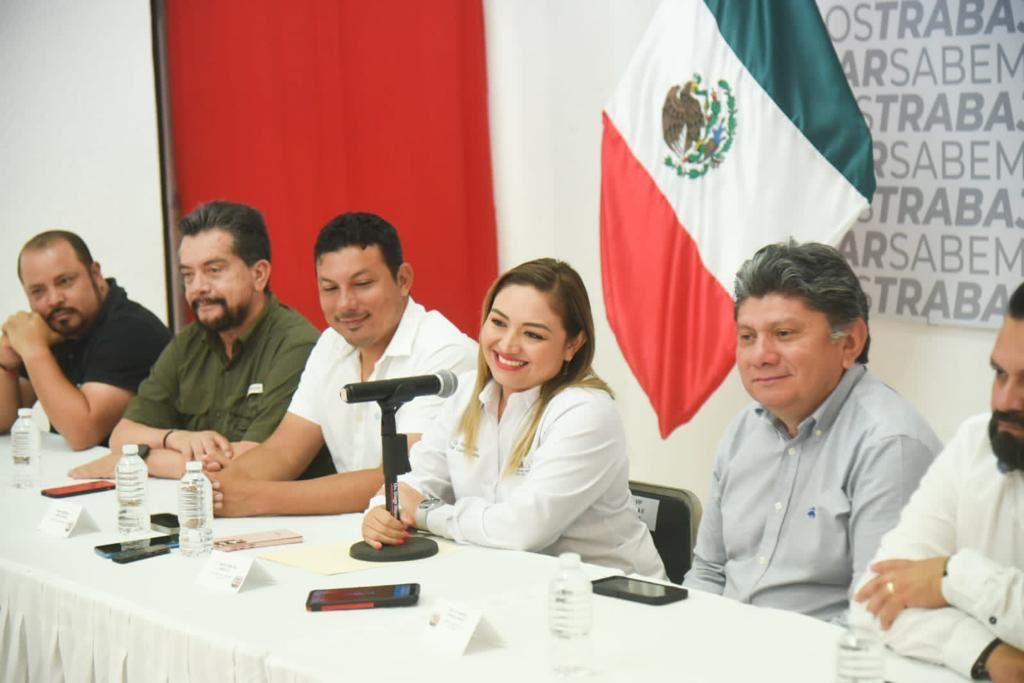 Alcaldes priistas califican a Ramírez Marín de egoísta al irse del tricolor