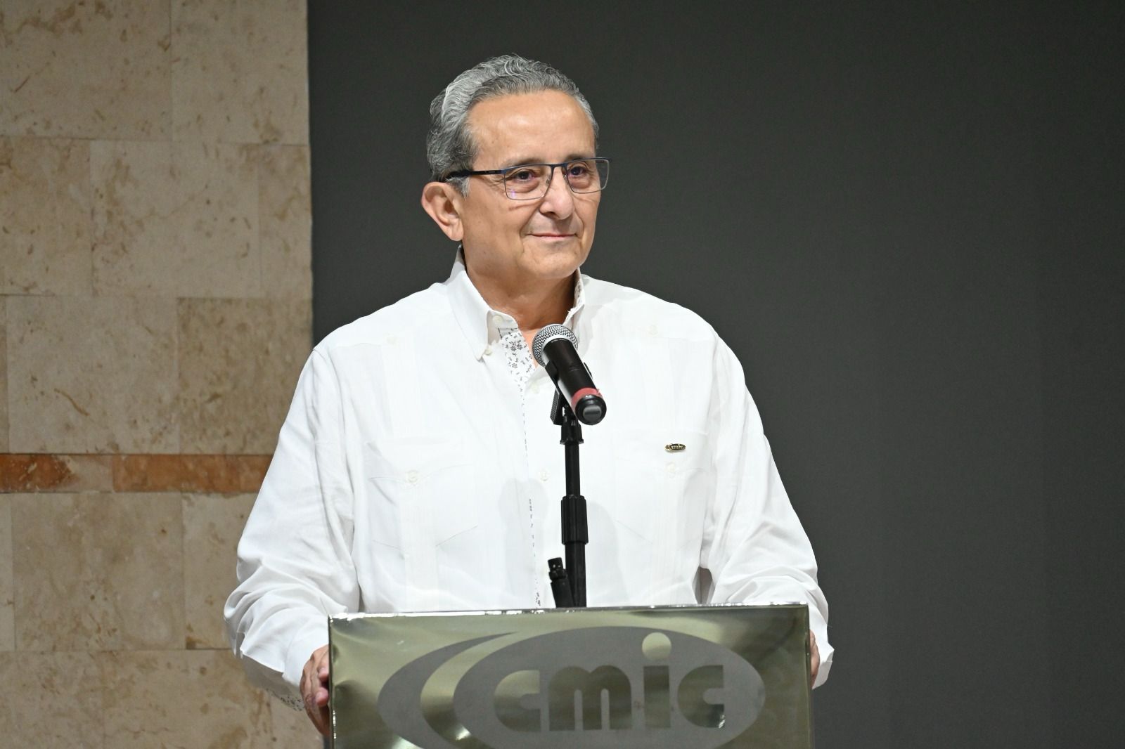 Ratifican a Raúl Monforte por un período más en la CMIC Yucatán
