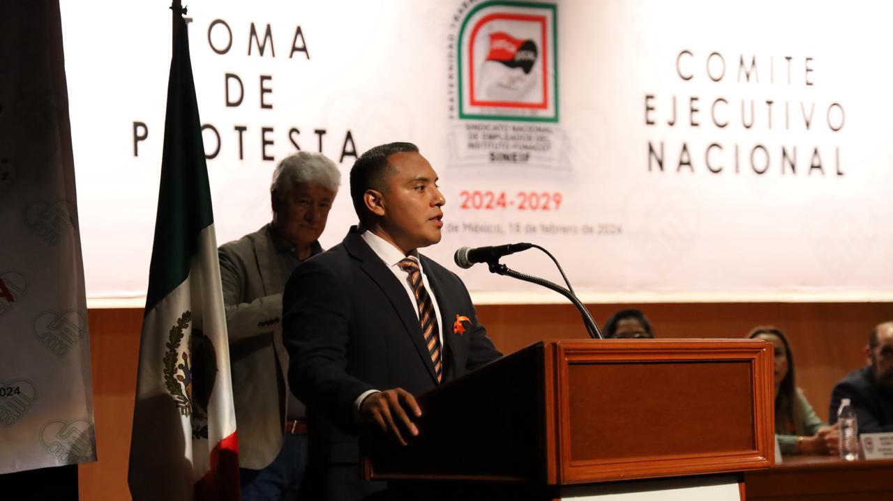 Con llamado a la unidad, el yucateco David Tapia asume la dirigencia sindical del Fonacot