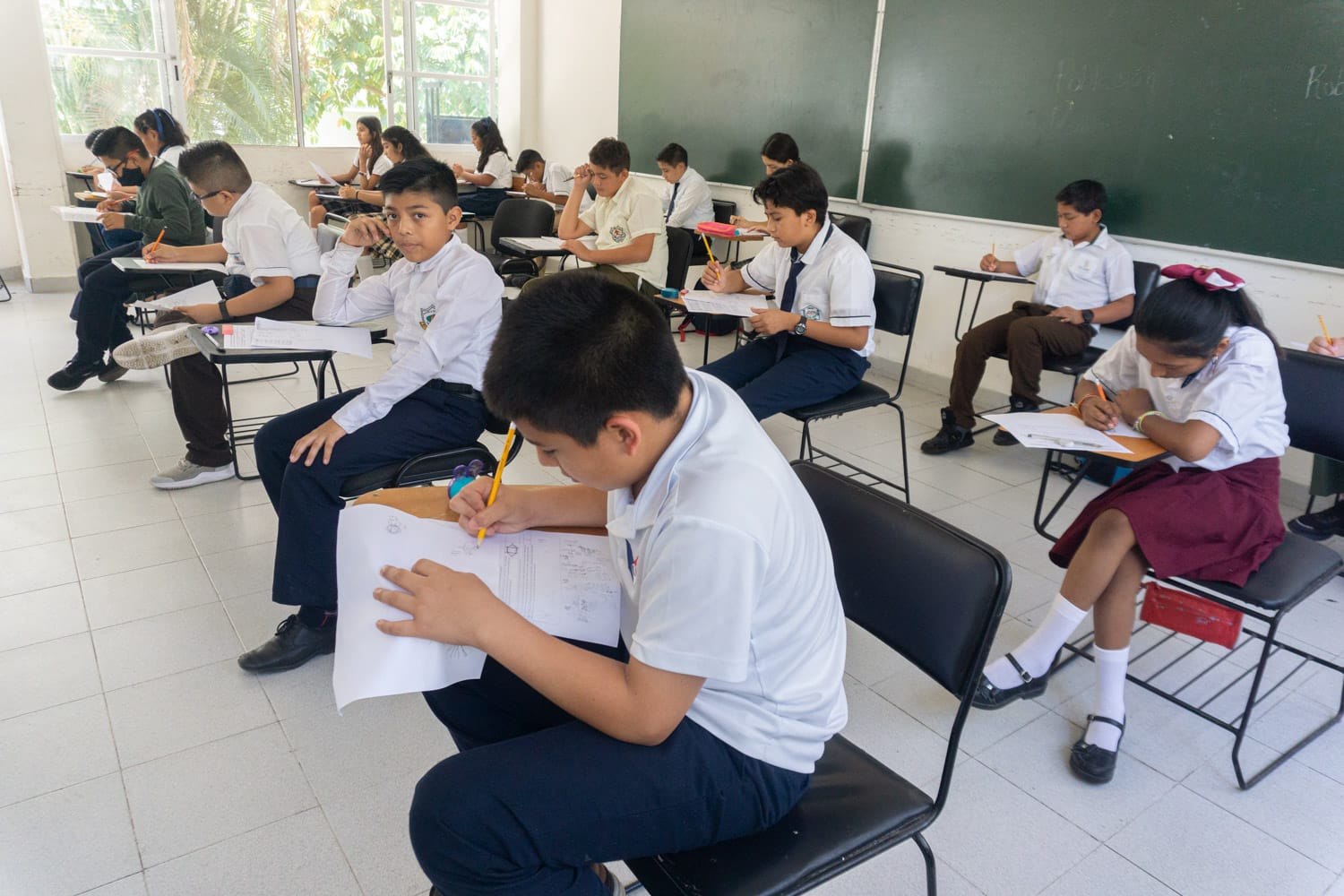 Estudiantes yucatecos buscan un lugar en nacional de Olimpiadas de Matemáticas