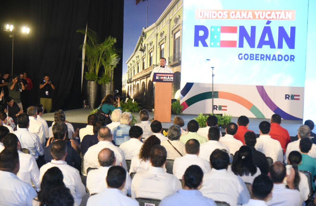 Renán Barrera advierte a los electores para no votar por «los expertos de la destrucción»