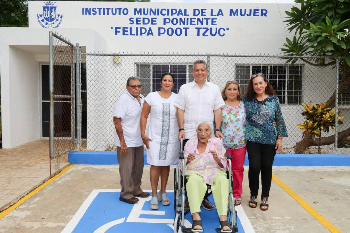 Homenaje a Felipa Poot Tzuc, mujer luchadora, en el Instituto Municipal de la Mujer