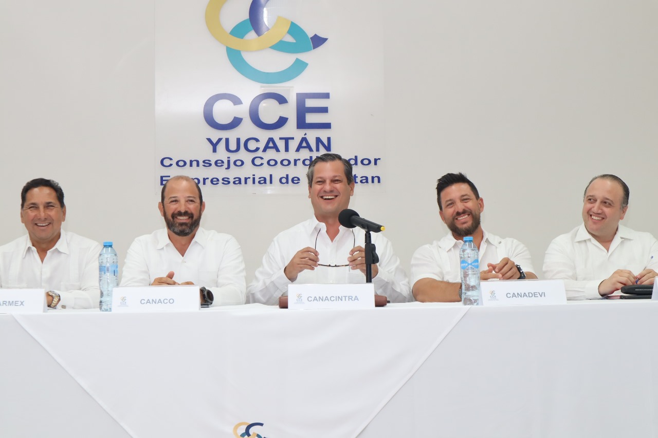 Trabajar en equipo con el Gobierno ofrece nuevo dirigente de CCE, Alejandro Gómory