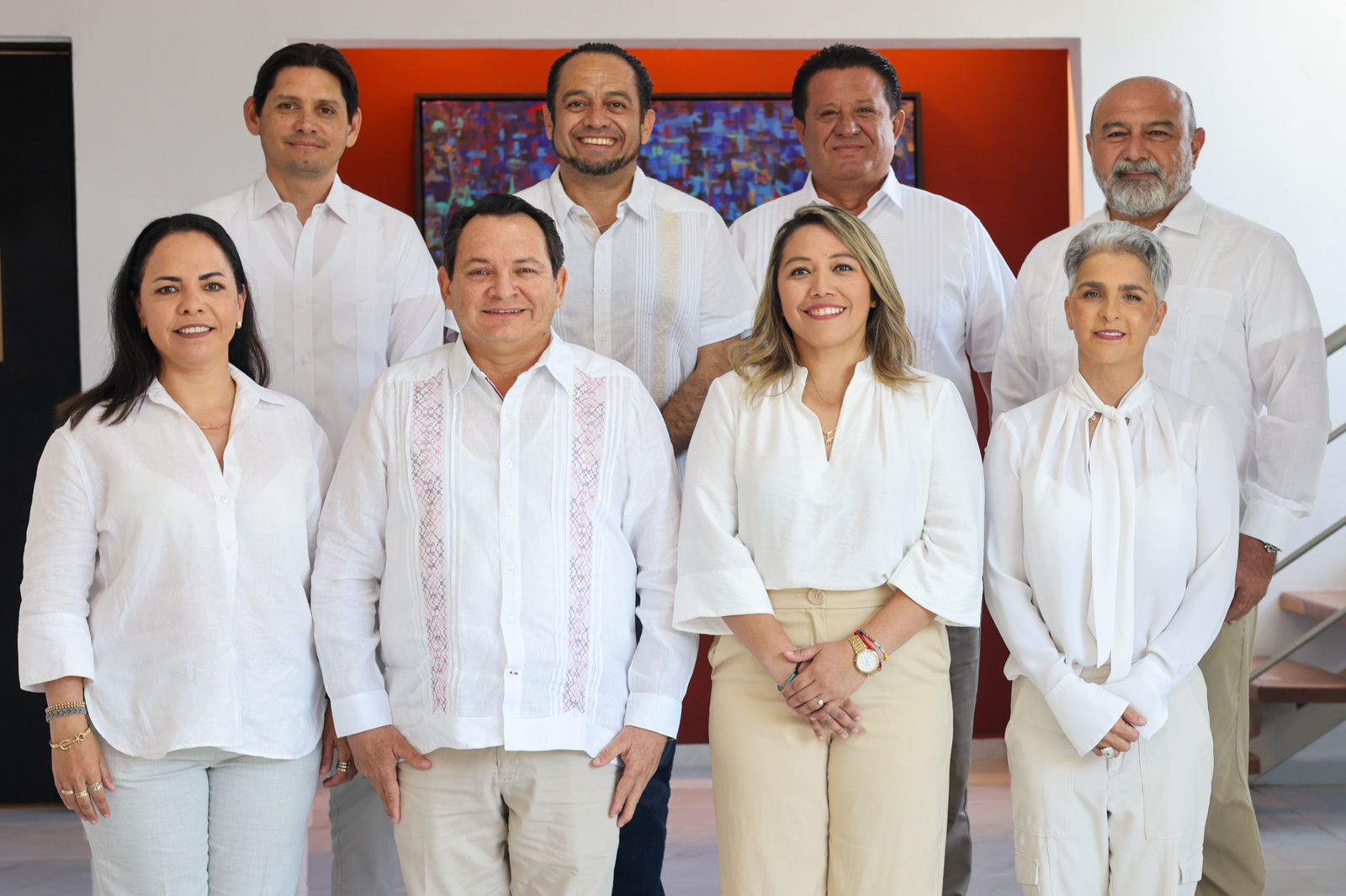 Huacho designa equipo legal para iniciar la entrega-recepción del Gobierno