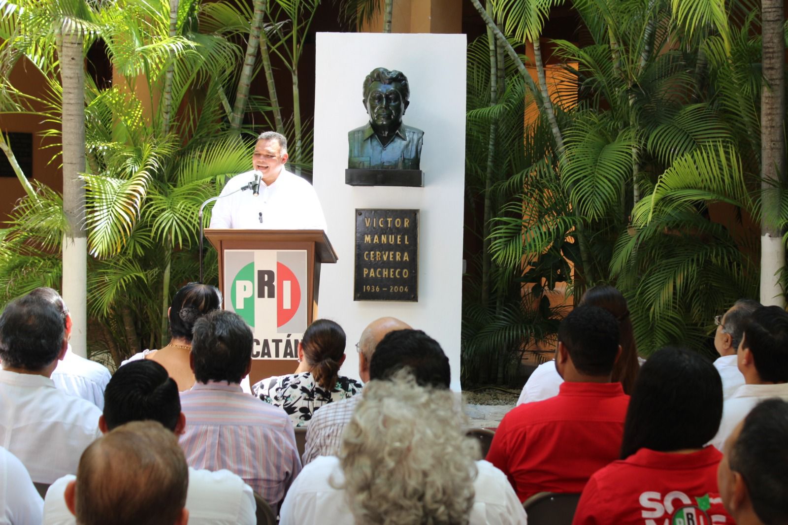 La democracia no debe partir del clientelismo: Rolando Zapata en aniversario de VCP