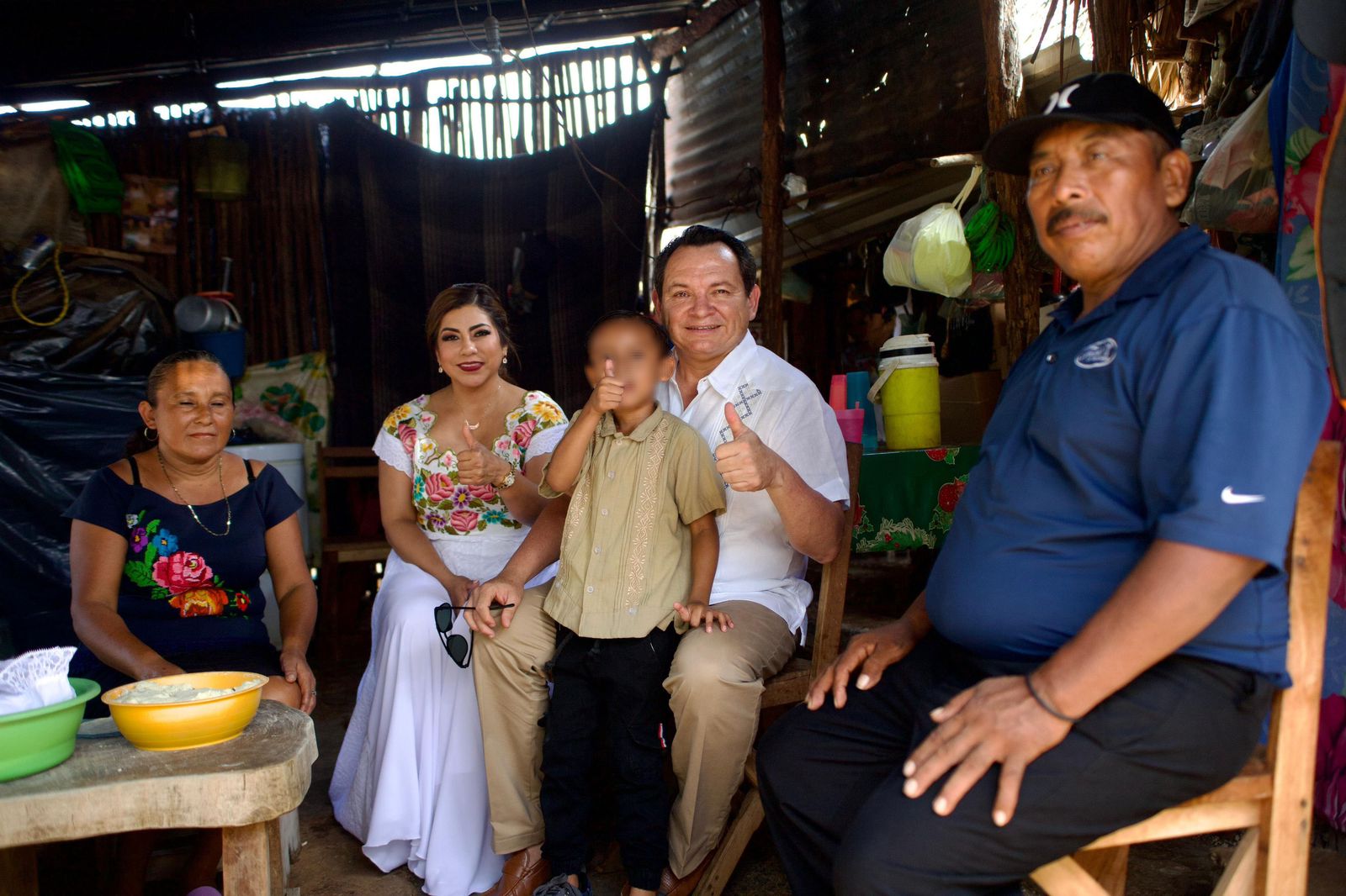 Huacho celebra su cumpleaños en Xul, con familia que expone sus necesidades