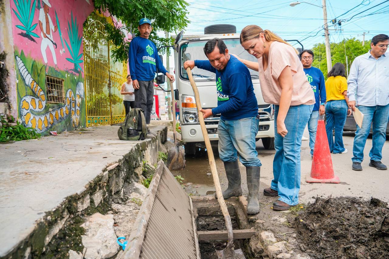 Limpieza y desazolve de pozos para evitar encharcamientos